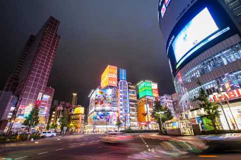 Hình nền Phố Neon 4K · city · 3840×2560
