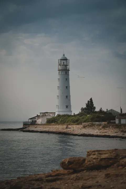 Lighthouse Phone Wallpaper · vertical · 1440×2160