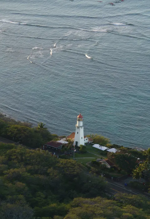 Lighthouse Phone Wallpaper · vertical · 1440×2097
