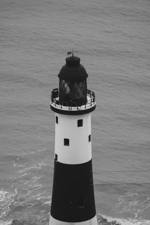 Lighthouse Phone Wallpaper · vertical · 1440×2160