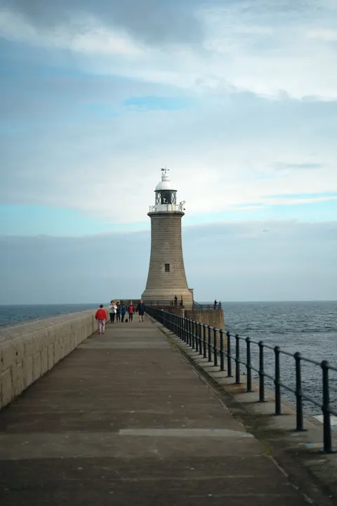 Lighthouse Phone Wallpaper · vertical · 1440×2160