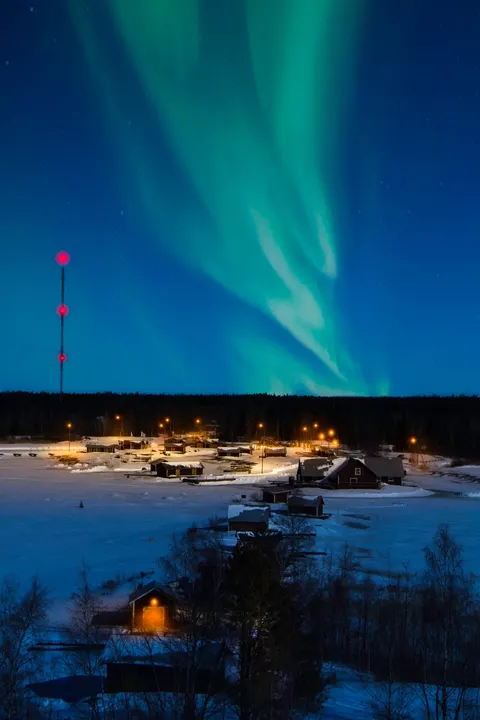 Aurora Phone Wallpaper · vertical · 1440×2160