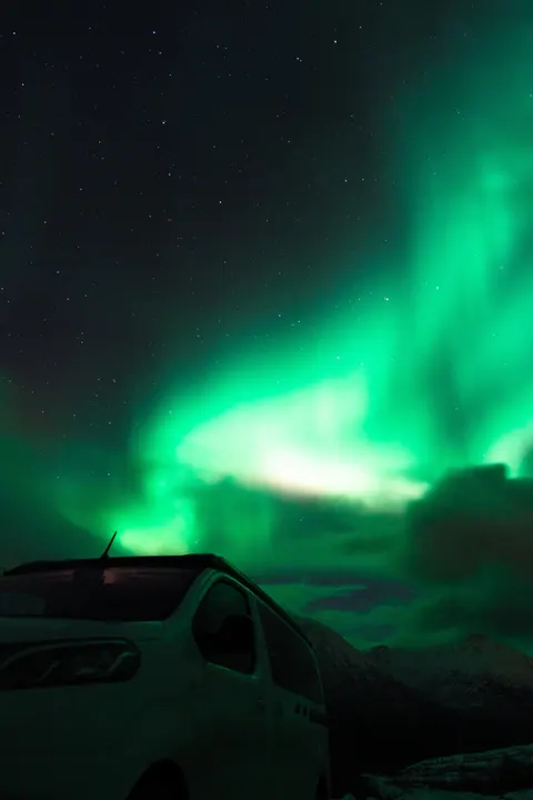 Aurora Phone Wallpaper · vertical · 1440×2160
