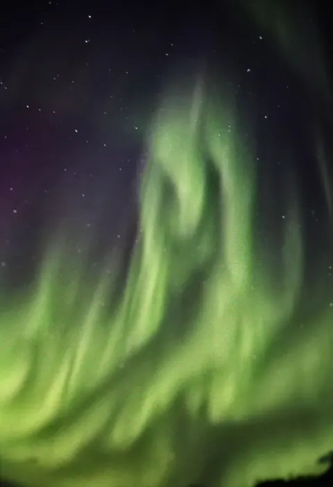 Aurora Phone Wallpaper · vertical · 1440×2106