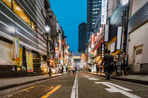 Hình nền Phố Neon 4K · city · 3840×2560