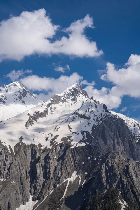 Mountain Peak Phone Wallpaper · vertical · 1440×2160