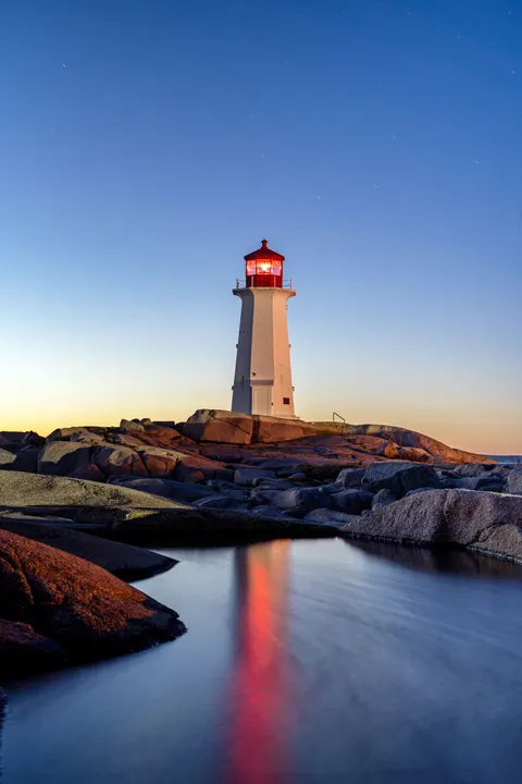 Lighthouse Phone Wallpaper · vertical · 1440×2160