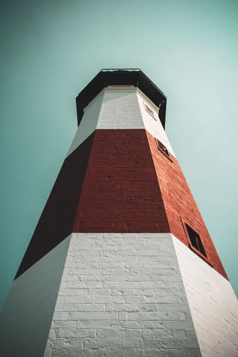 Lighthouse Phone Wallpaper · vertical · 1440×2159