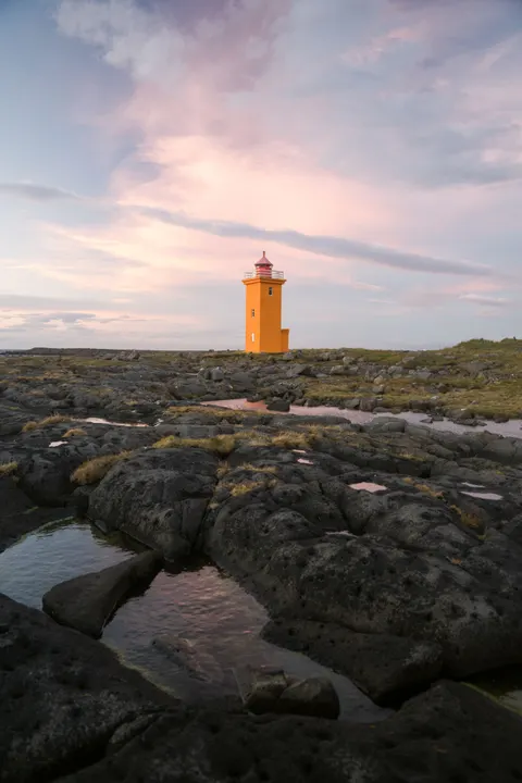 Lighthouse Phone Wallpaper · vertical · 1440×2159