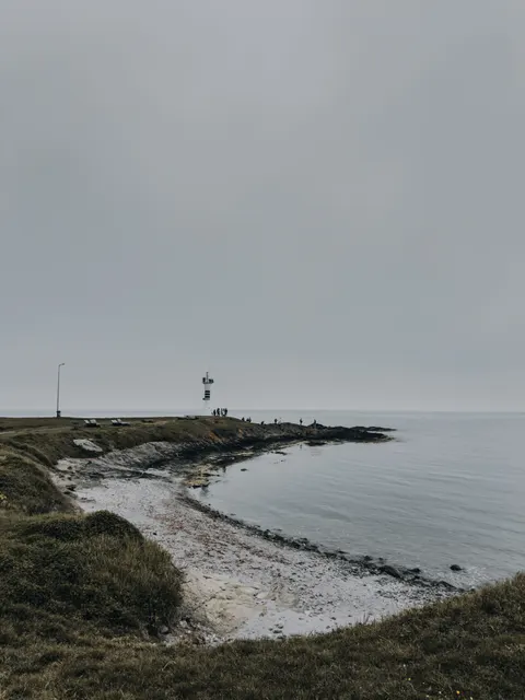 Lighthouse Phone Wallpaper · vertical · 1440×1920