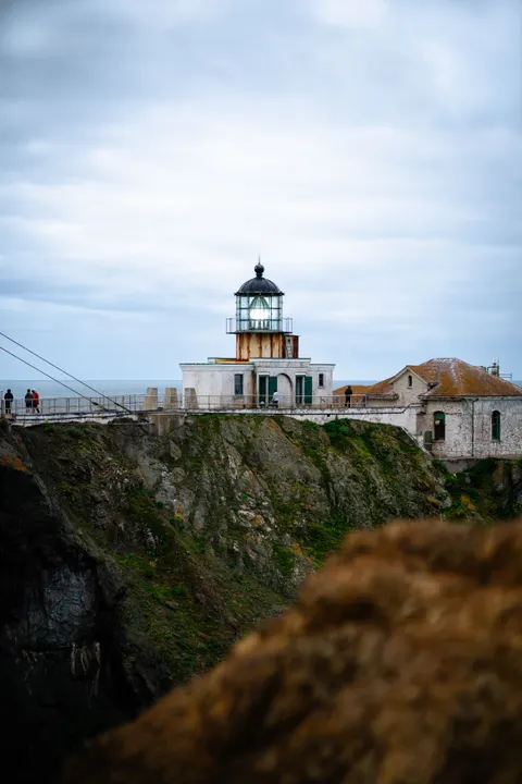 Lighthouse Phone Wallpaper · vertical · 1440×2160