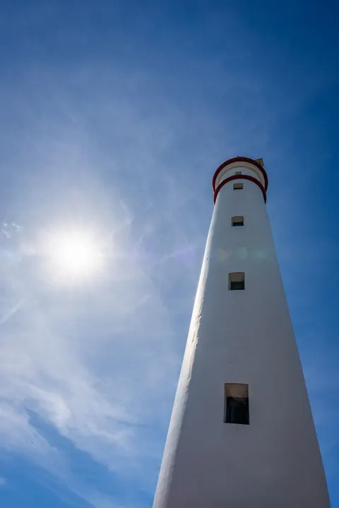 Lighthouse Phone Wallpaper · vertical · 1440×2160