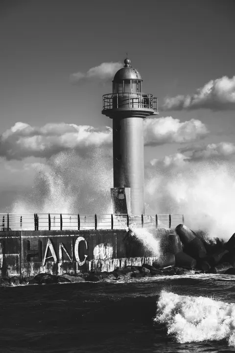 Lighthouse Phone Wallpaper · vertical · 1440×2160