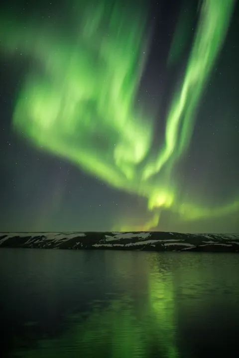Aurora Phone Wallpaper · vertical · 1440×2157