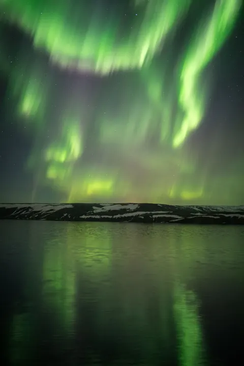 Aurora Phone Wallpaper · vertical · 1440×2157