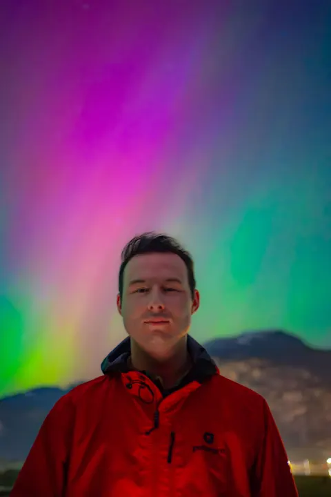 Aurora Phone Wallpaper · vertical · 1440×2160