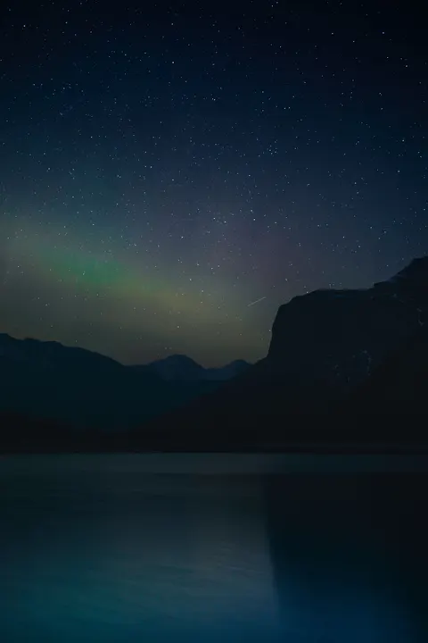 Aurora Phone Wallpaper · vertical · 1440×2159