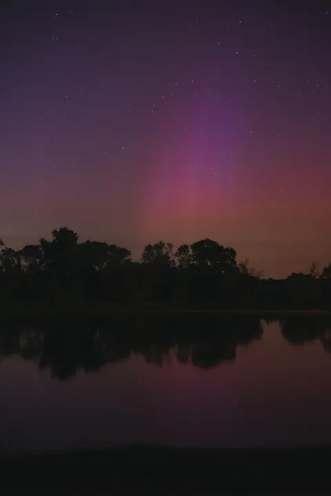 Aurora Phone Wallpaper · vertical · 1440×2160