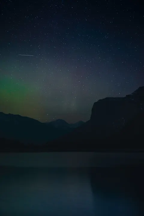Aurora Phone Wallpaper · vertical · 1440×2159