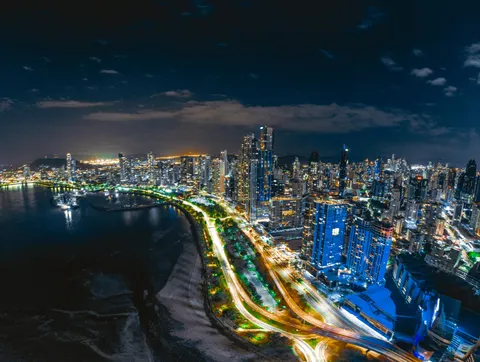City Aerial 4K Wallpaper · city · 3840×2899