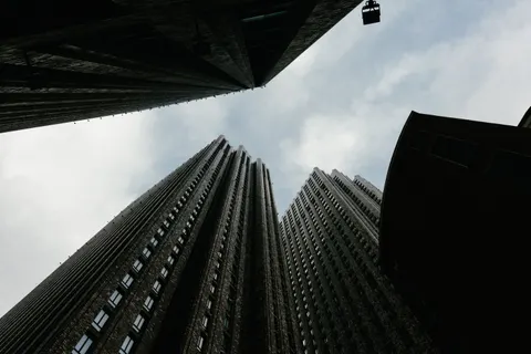 गगनचुंबी इमारत 4K वॉलपेपर · city · 3840×2560