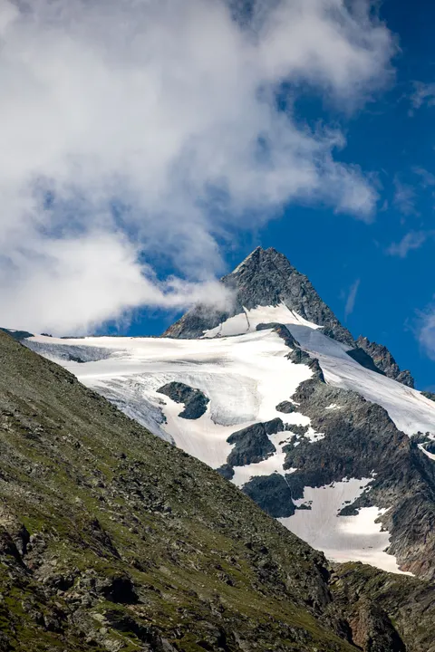 Mountain Peak Phone Wallpaper · vertical · 1440×2160