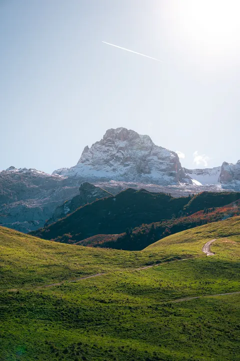 Mountain Peak Phone Wallpaper · vertical · 1440×2164