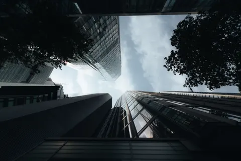 गगनचुंबी इमारत 4K वॉलपेपर · city · 3840×2560