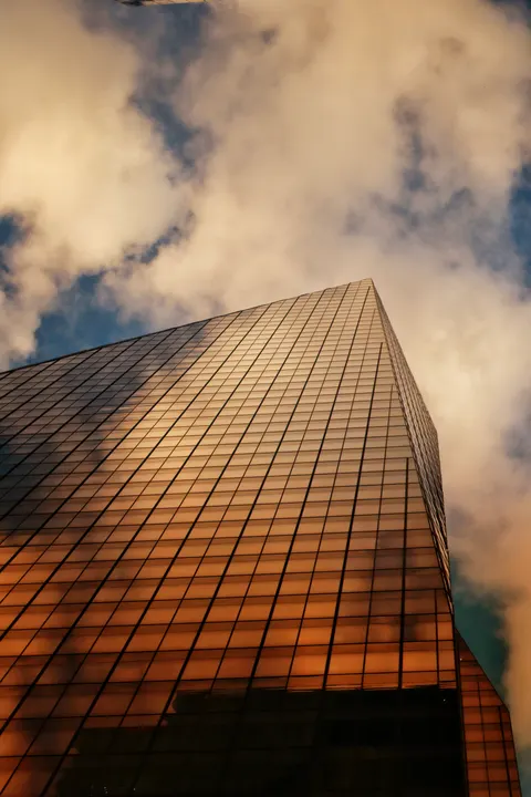 ऊँचा टावर मोबाइल वॉलपेपर · vertical · 1440×2160