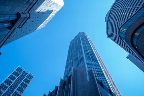 摩天大楼 4K壁纸 · city · 3840×2560