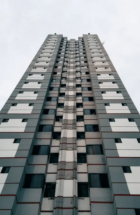 Tall Tower Phone Wallpaper · vertical · 1440×2205