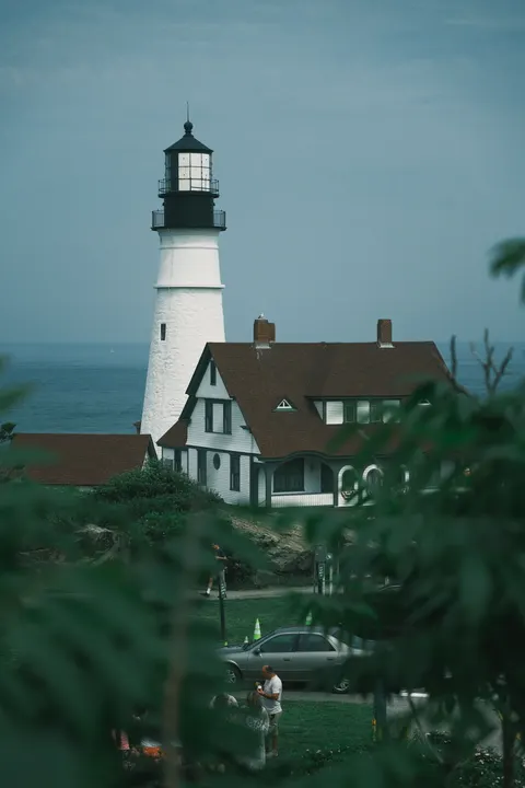 Lighthouse Phone Wallpaper · vertical · 1440×2160