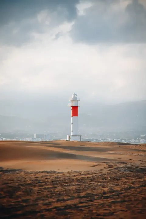 Lighthouse Phone Wallpaper · vertical · 1440×2160