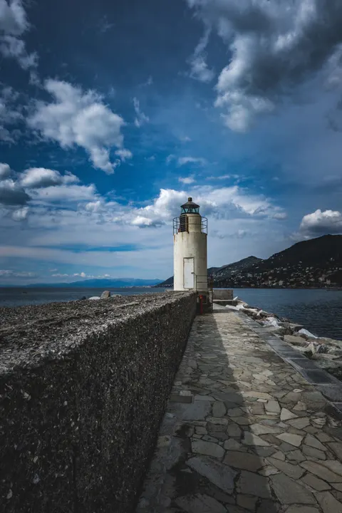 Lighthouse Phone Wallpaper · vertical · 1440×2160