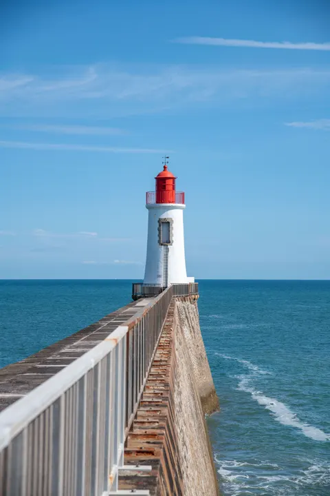 Lighthouse Phone Wallpaper · vertical · 1440×2160
