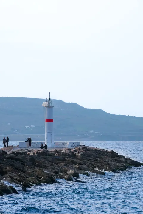 Lighthouse Phone Wallpaper · vertical · 1440×2160