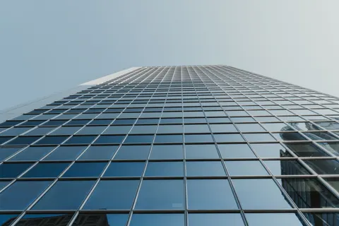 Обои Небоскрёб 4K · city · 3840×2560