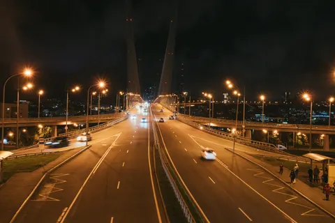 City Bridge 4K Wallpaper · city · 3840×2560