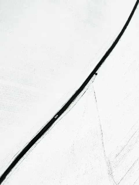 Line Art Phone Wallpaper · illustration · 1440×1920