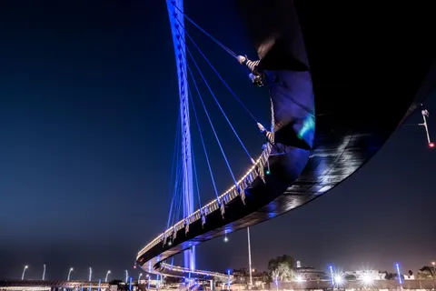 City Bridge 4K Wallpaper · city · 3840×2563