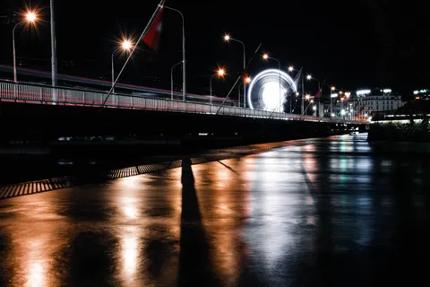 City Bridge 4K Wallpaper · city · 3840×2560