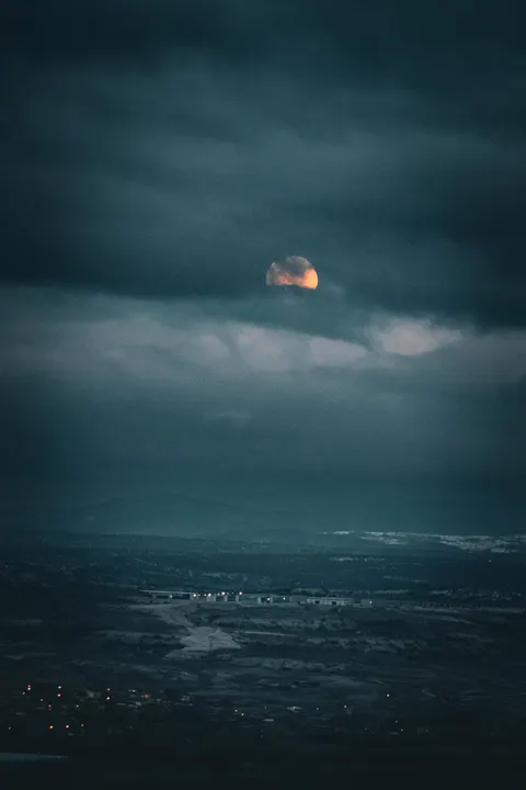 Fantasy Scene Phone Wallpaper · illustration · 1440×2160