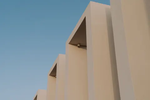 Minimal Architecture 4K Wallpaper · architecture · 3840×2560