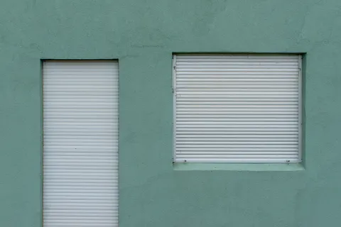 Minimal Architecture 4K Wallpaper · architecture · 3840×2563
