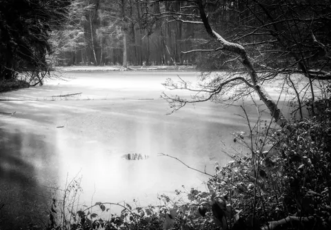 Zugefrorener See 4K Hintergrundbild · nature · 3840×2662