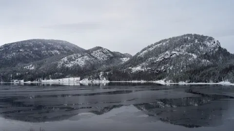 Frozen Lake 4K Wallpaper · nature · 3840×2160