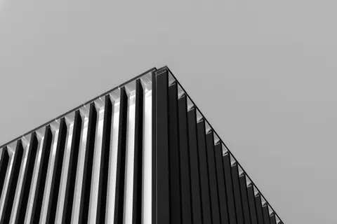 Minimal Architecture 4K Wallpaper · architecture · 3840×2560