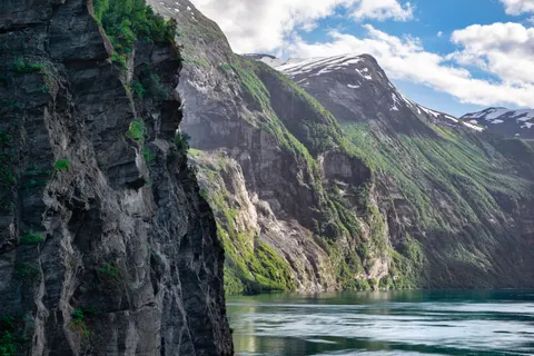 Norwegischer Fjord 4K Hintergrundbild · nature · 3840×2560