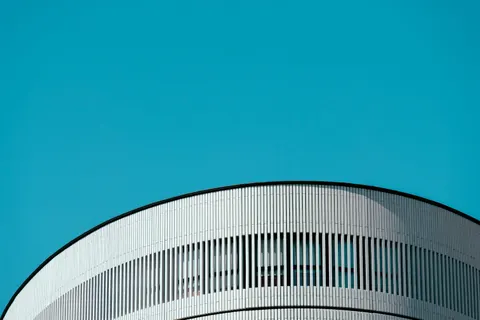 Minimal Architecture 4K Wallpaper · architecture · 3840×2560