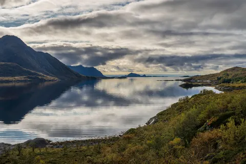 Fond d'écran Fjord norvégien 4K · nature · 3840×2560